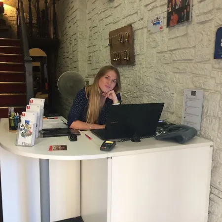 Cote Patio 3* Ним